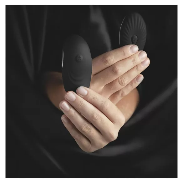 Sway No.3 - cordless, remote-controlled vibrating black knickers (S-L)