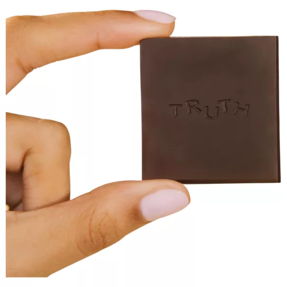 The Oh Collective Date Night - dark chocolate with poppy seed and strawberry for couples (50g)